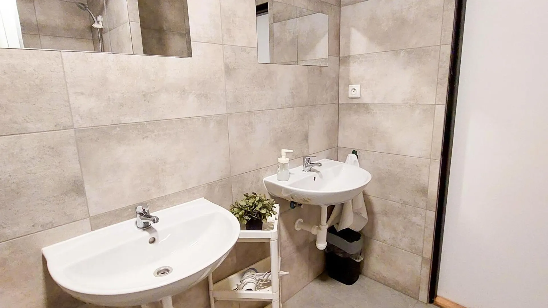 Practical Room Near The Main Station H3 布拉格 捷克