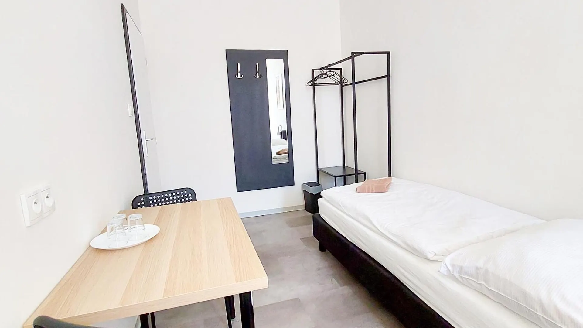 民宿 Practical Room Near The Main Station H3 布拉格 捷克